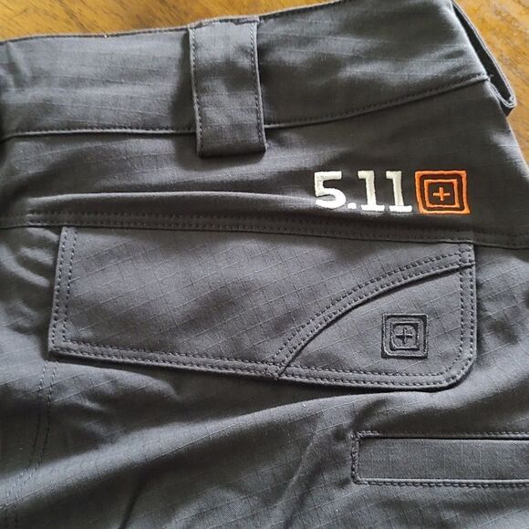 5.11 Tactical Women's Nascar logo  Charcoal  Stryke Pants  Sz 4 unhemmed - Picture 8 of 12